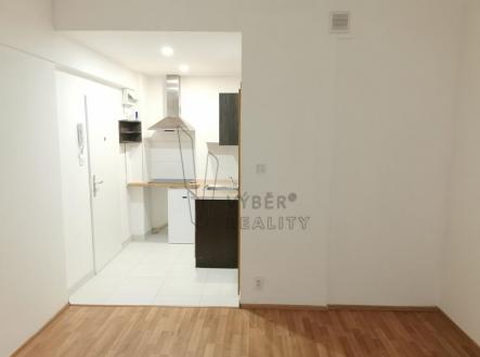 pokoj | Prodej bytu, 1+kk, 20 m²