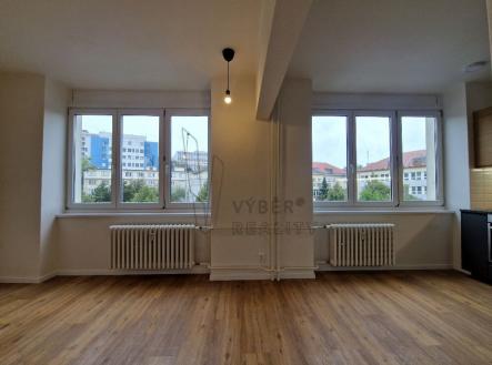 obývací pokoj s kuchyní | Pronájem bytu, 2+kk, 64 m²