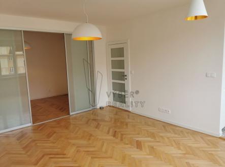 obývací pokoj s prostorem na spaní | Prodej bytu, 2+kk, 58 m²