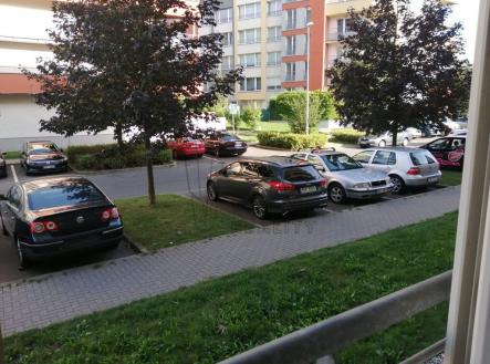 výhled z okna | Prodej bytu, 1+kk, 34 m²