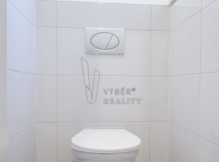 WC | Prodej bytu, 1+kk, 37 m²