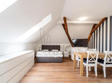 Pronájem bytu, 1+kk, 24 m² obrázek