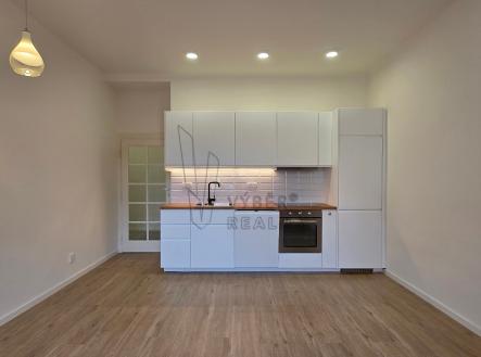 kuchyňská linka | Prodej bytu, 1+kk, 36 m²