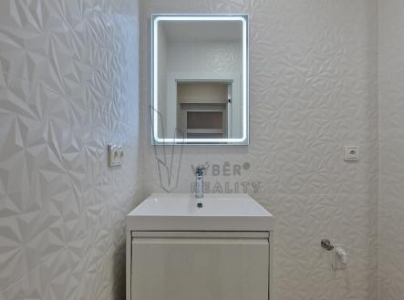 koupelna | Prodej bytu, 1+kk, 27 m²