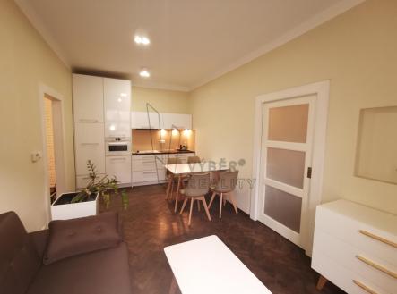 obývací pokoj s kk | Pronájem bytu, 2+kk, 47 m²