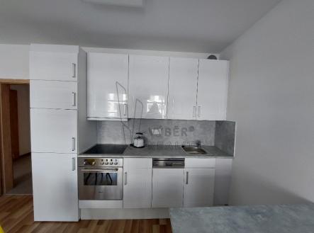 kuchyňská linka | Pronájem bytu, 2+kk, 48 m²
