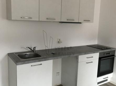 kuch. linka | Pronájem bytu, 1+kk, 32 m²