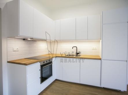 kuchyňská linka | Pronájem bytu, 2+kk, 52 m²