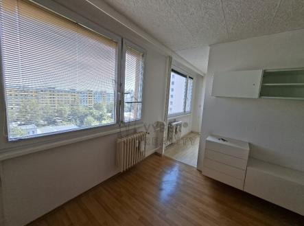 obývací pokoj se vstupem do ložnice | Prodej bytu, 2+kk, 42 m²