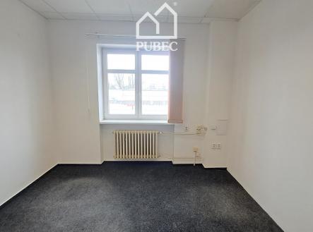 20250326_111133 | Pronájem - kanceláře, 13 m²