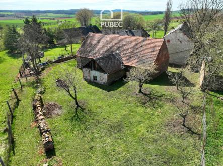 DJI_0689_DxO | Prodej - zemědělský objekt, 2 267 m²