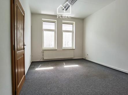 Pronájem - kanceláře, 34 m²