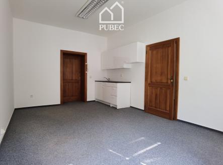 1 | Pronájem - kanceláře, 34 m²