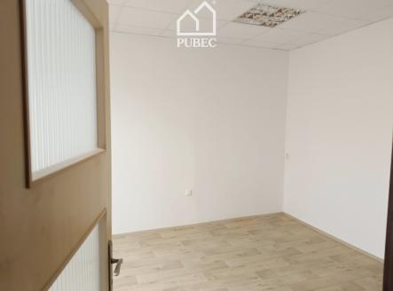 IMG_20250116_133300 | Pronájem - kanceláře, 35 m²