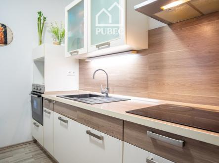 2 | Prodej bytu, 2+kk, 58 m²