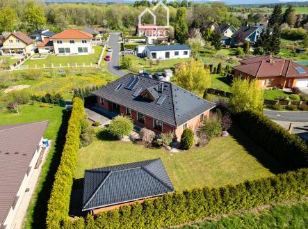 2 | Prodej - dům/vila, 188 m²