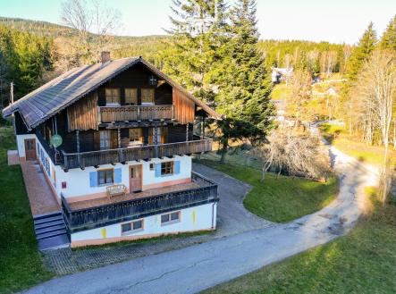 Prodej - dům/vila, 271 m² obrázek