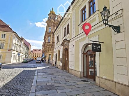 2 označená | Pronájem - obchodní prostor, 58 m²