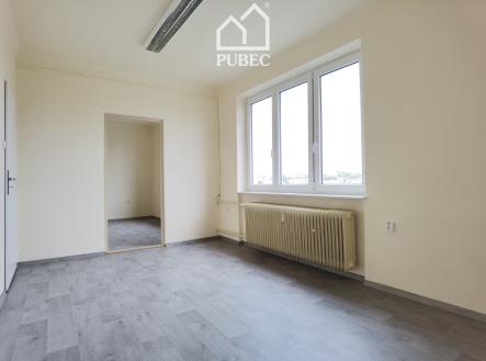 IMG_20250522_085452 | Pronájem - kanceláře, 70 m²