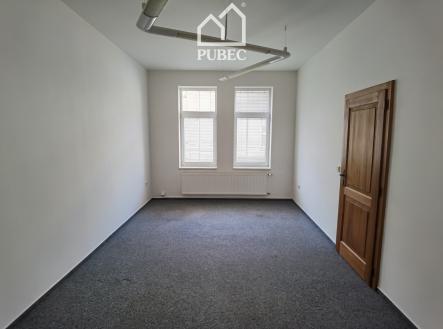 2 | Pronájem - kanceláře, 48 m²