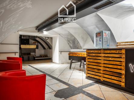 20 | Pronájem - restaurace, 275 m²