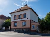 Prodej - nájemní dům, 160 m²