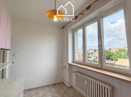Kuchyně 1 | Pronájem bytu, 3+1, 71 m²