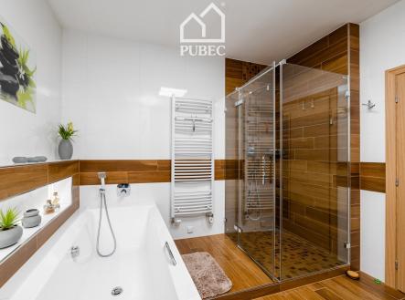 2 | Prodej - dům/vila, 200 m²