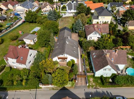 27 | Prodej - dům/vila, 200 m²