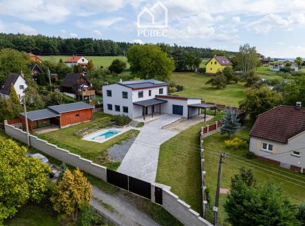 Prodej - dům/vila, 234 m² obrázek