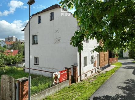 D4 | Prodej - dům/vila, 200 m²