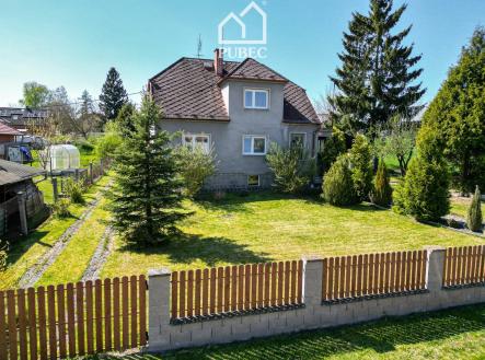 Prodej - dům/vila, 242 m²