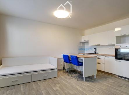 5 | Pronájem bytu, 1+kk, 30 m²