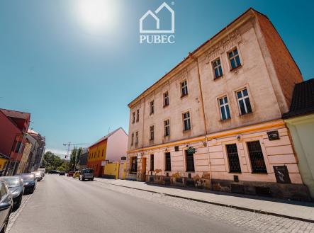 Plzenecká-3 | Prodej - nájemní dům, 936 m²