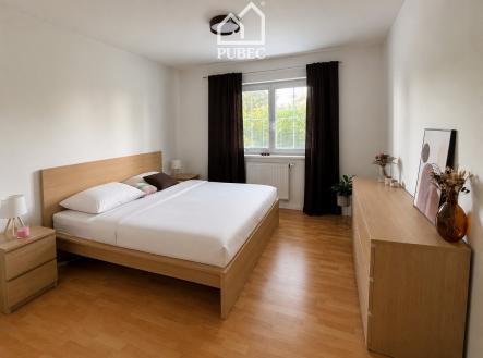 018C8DF9-EF5D-48DA-AE06-C244D5CF639A | Prodej bytu, 4+1, 123 m²