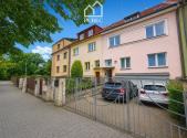 Pronájem - kanceláře, 67 m²