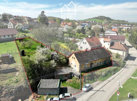 3 | Prodej - pozemek pro bydlení, 1 040 m²