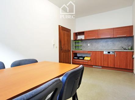 1 | Pronájem - kanceláře, 34 m²