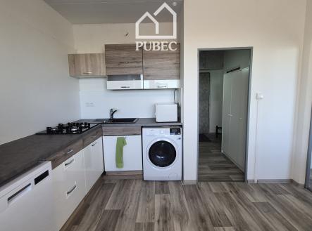 30 | Pronájem bytu, 1+1, 39 m²