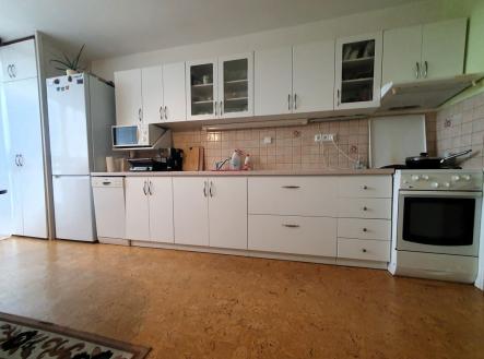 Prodej bytu, 2+1, 97 m²