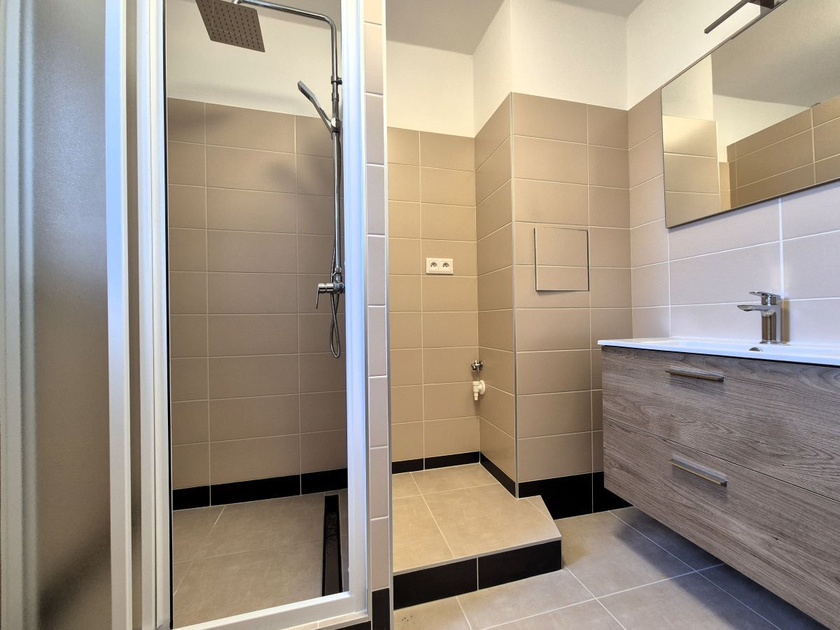 REZERVACE !!! Zrekonstruovaný, cihlový byt 2+1 - Příbram 4