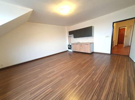Pronájem bytu, 2+kk, 52 m²