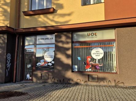 Pronájem - obchodní prostor