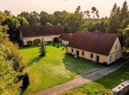 Prodej - dům/vila, 500 m²