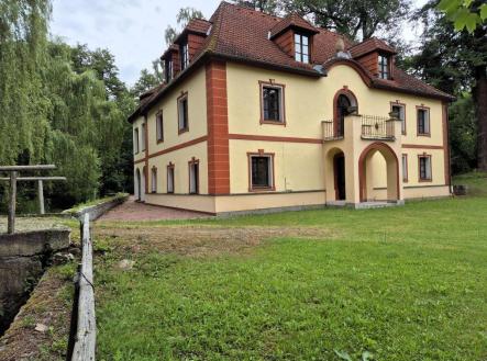 Prodej - dům/vila, 500 m²