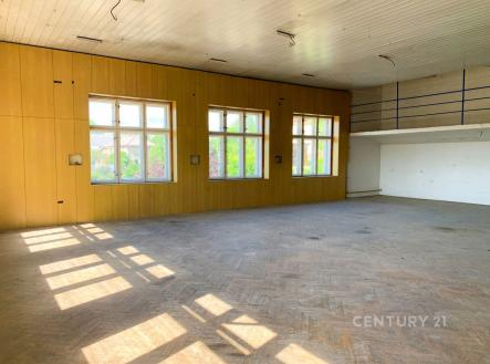 . | Prodej - obchodní prostor, 150 m²