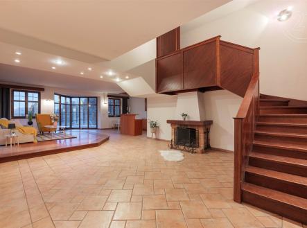 . | Prodej - dům/vila, 189 m²