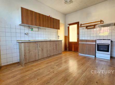 . | Prodej - dům/vila, 95 m²