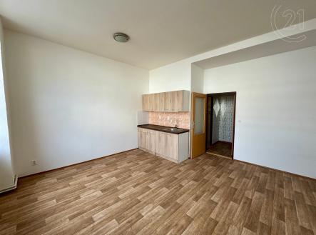 . | Pronájem bytu, 1+kk, 28 m²