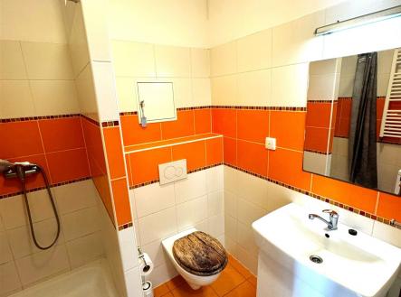 . | Pronájem bytu, 1+kk, 37 m²